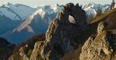 Porta di Prada Routes for Walking and Hiking .